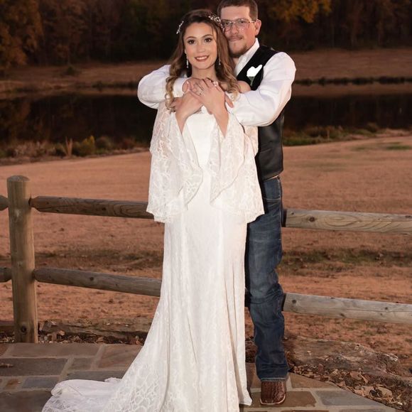 Meet your Posher, Sabra - Picture 1 of 1